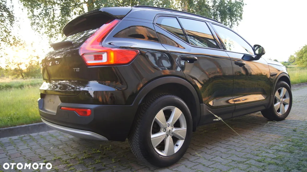Volvo XC 40 T2 Momentum Core - 7