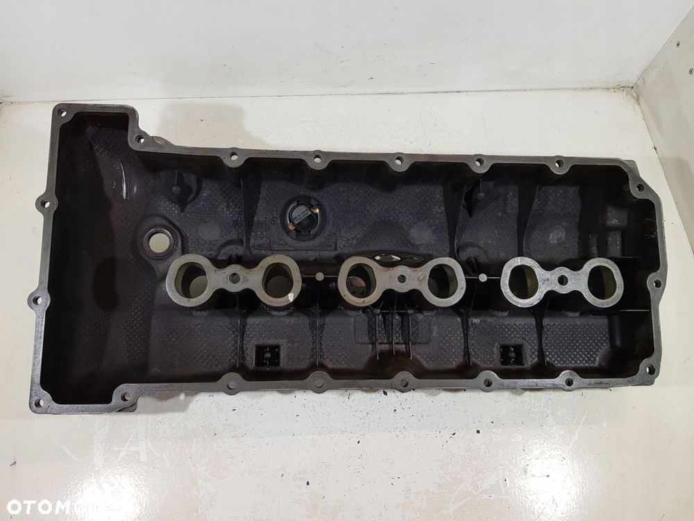 pokrywa zaworów 7548275 bmw e90 e91 e60 e61 2.5 b - 6