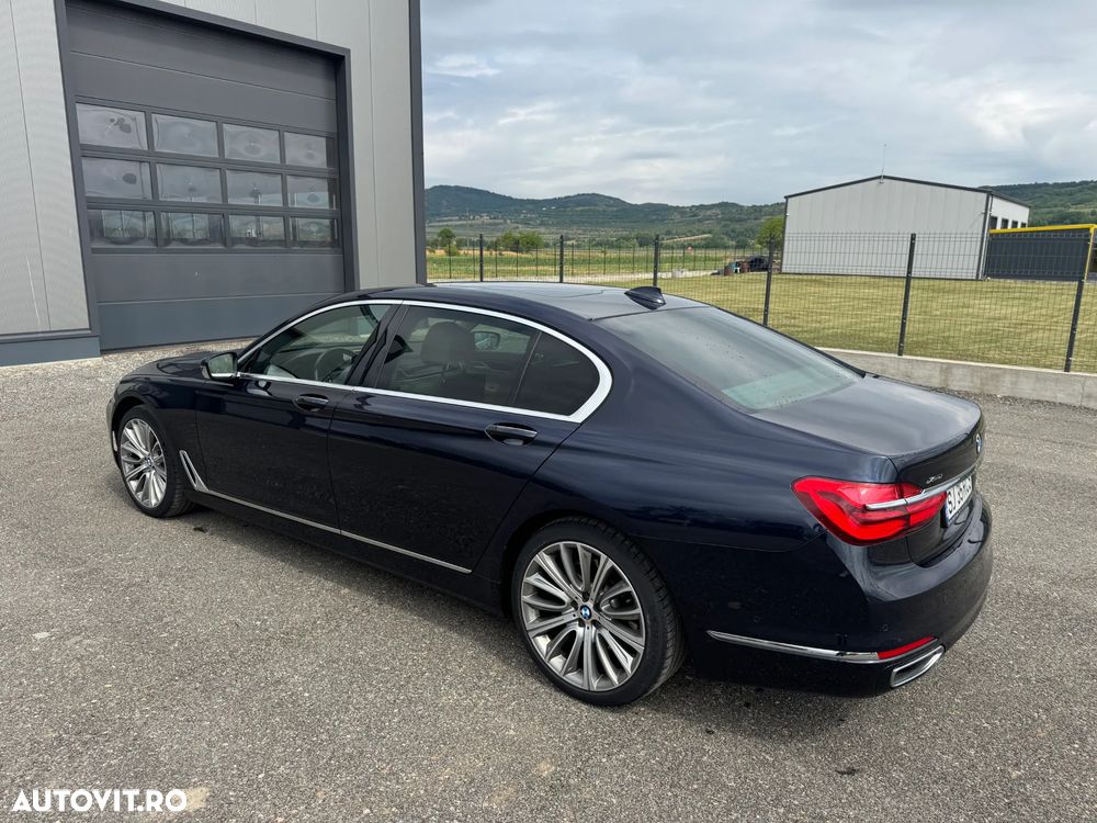BMW Seria 7 - 2