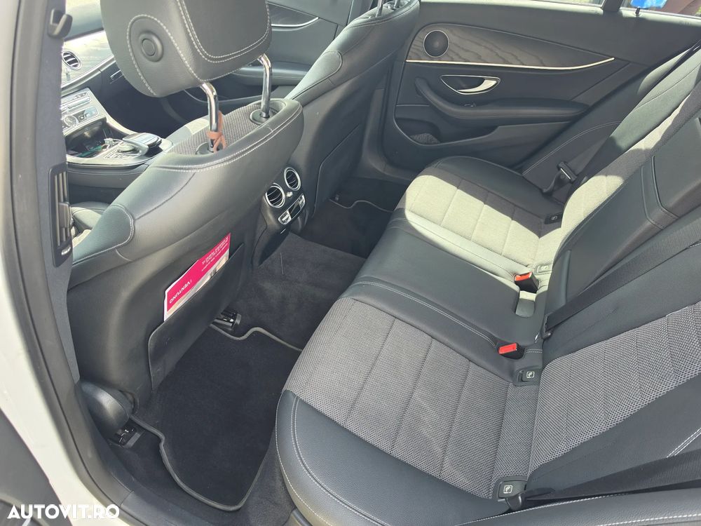 Mercedes-Benz E 220 d 4Matic All-Terrain 9G-TRONIC Avantgarde - 16