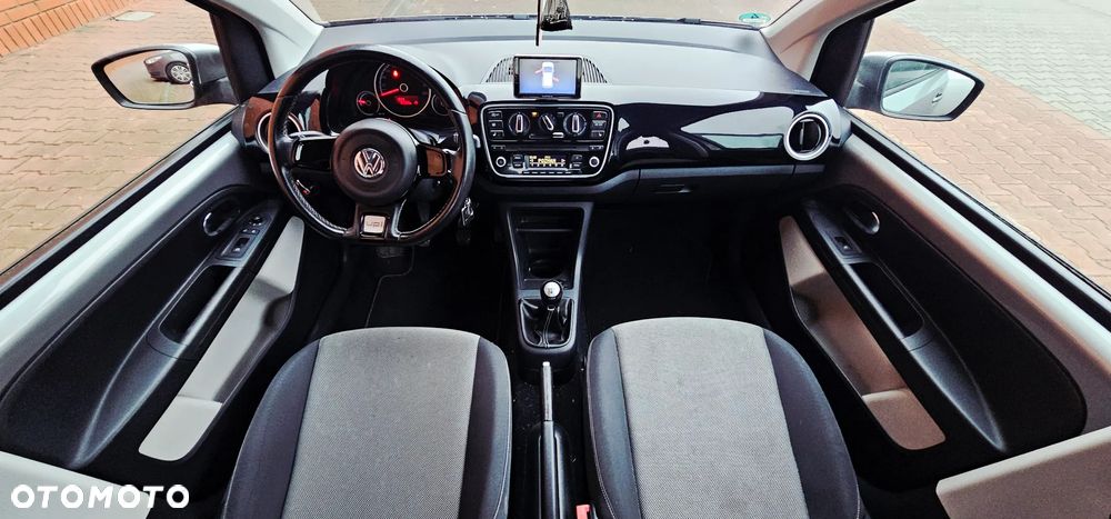 Volkswagen up! club - 6