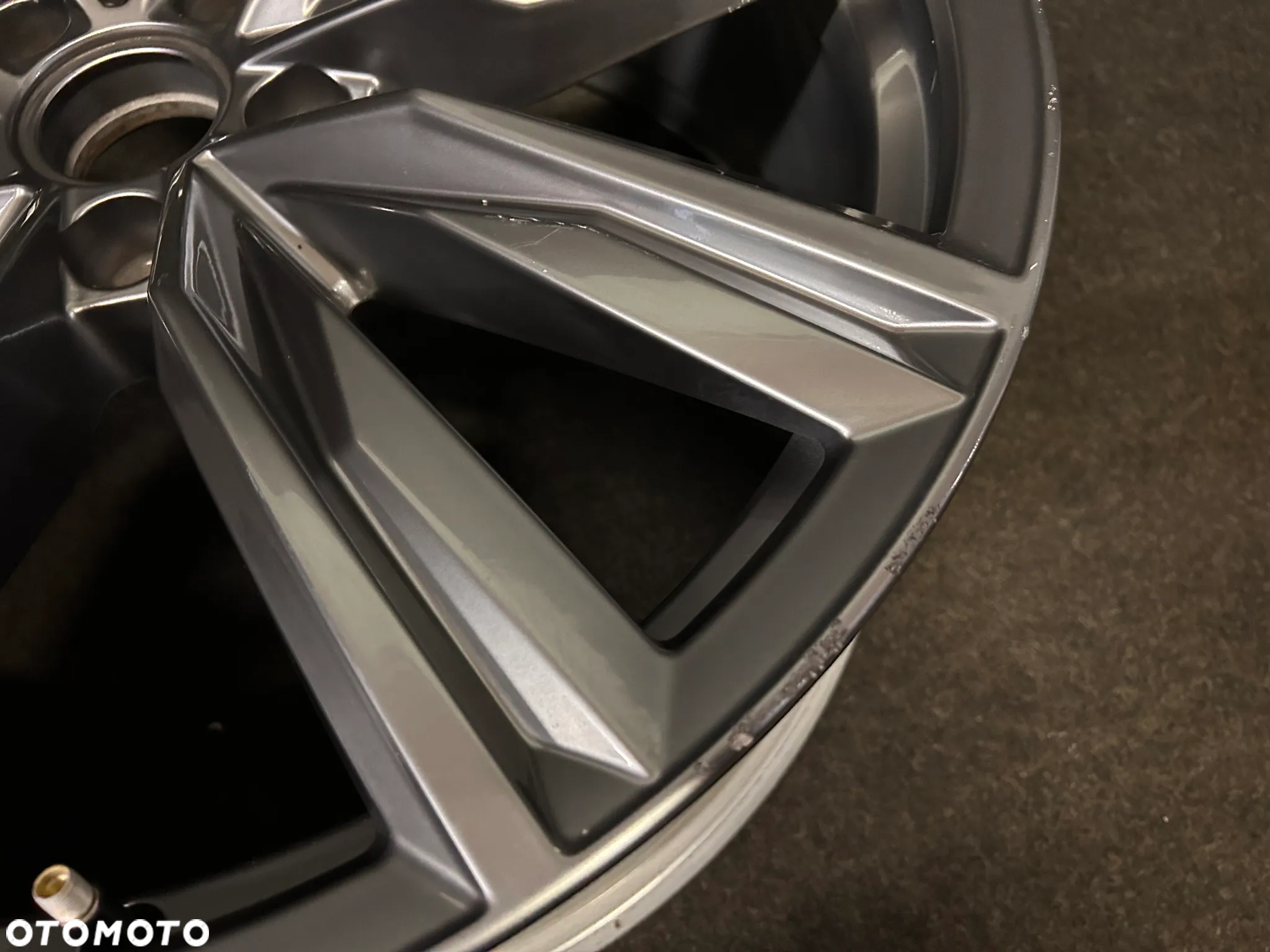 Alufelga VW Tiguan II R-Line 20 cali 5x112 1szt. 5NA601025H/J - 3