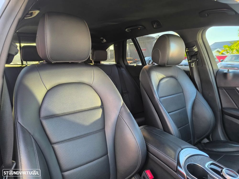 Mercedes-Benz C 200 d Station AMG Line - 25