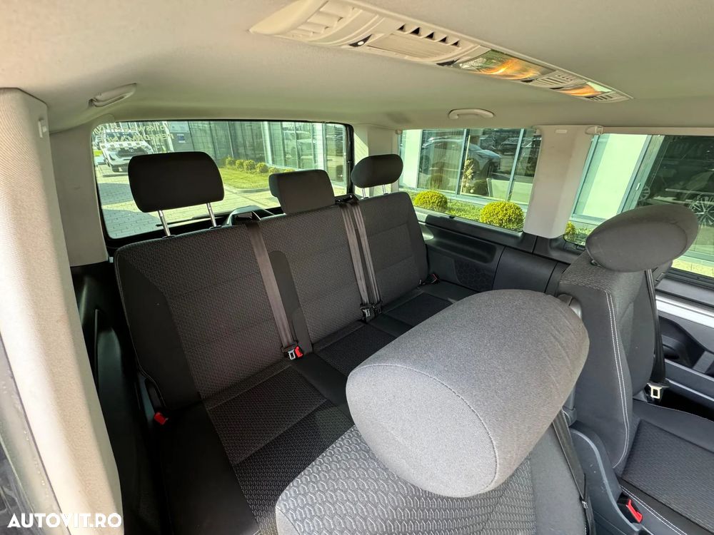Volkswagen Multivan - 14