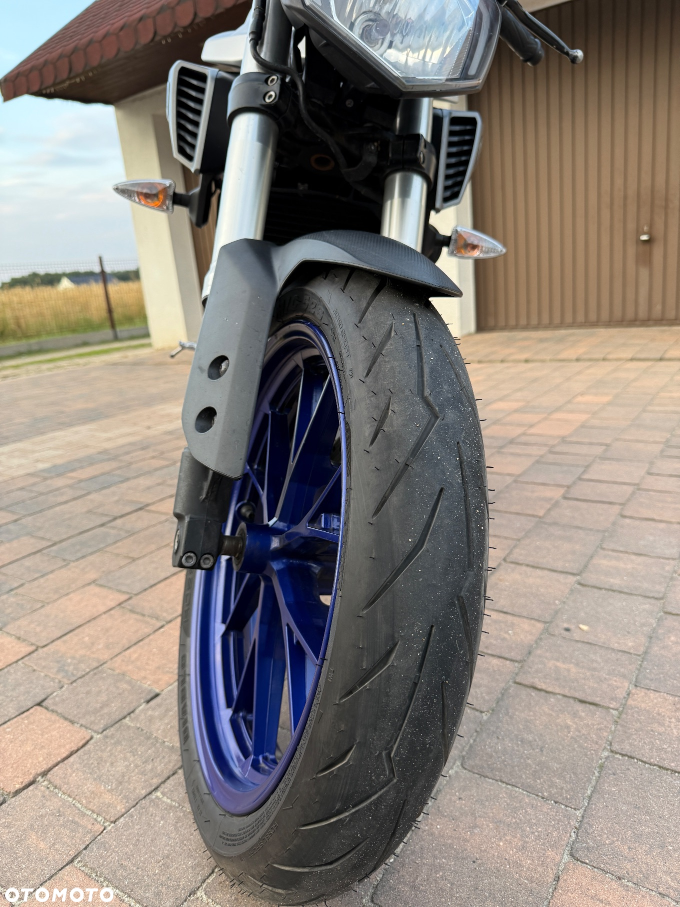 Yamaha MT - 12