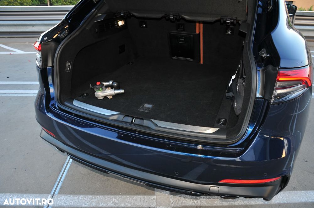 Maserati Levante - 19