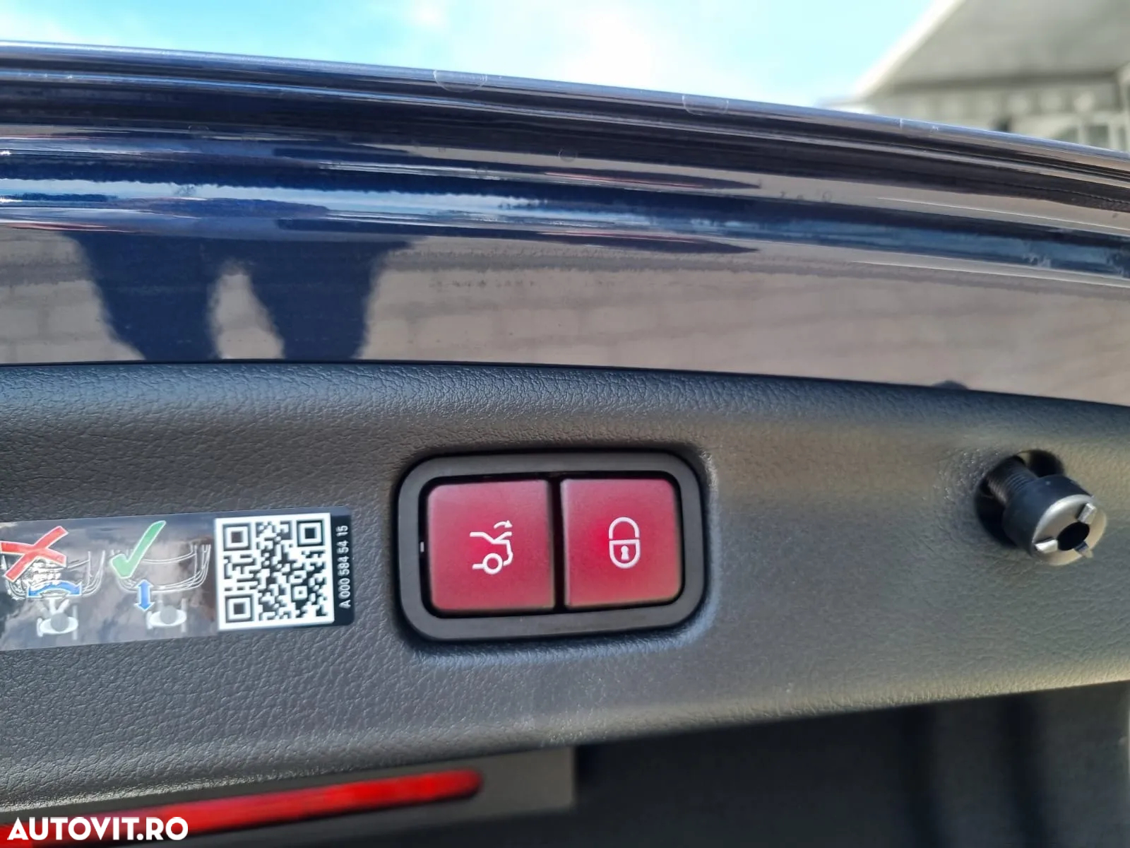 Mercedes-Benz C 220 d MHEV 4MATIC - 32