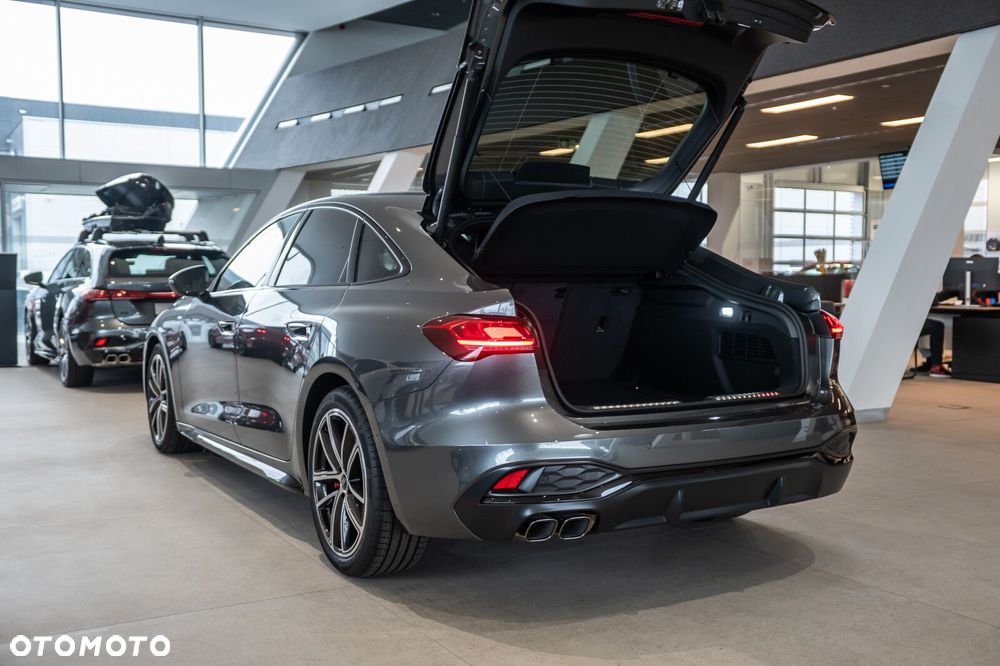 Audi A5 Limousine - 8