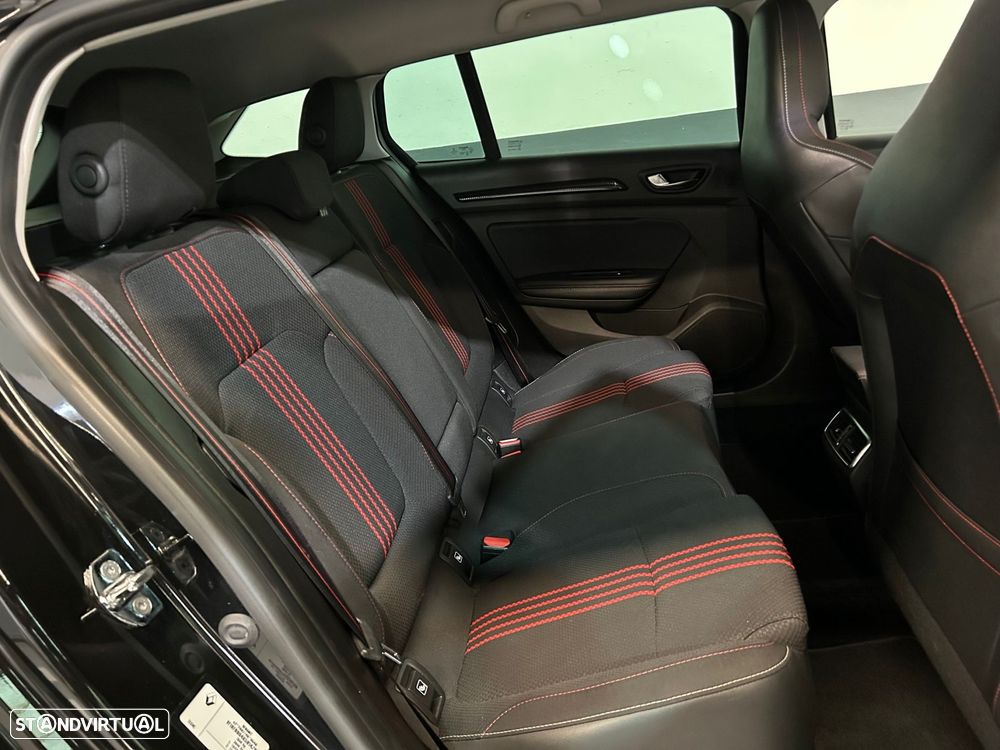 Renault Mégane Sport Tourer 1.5 Blue dCi R.S. Line - 19