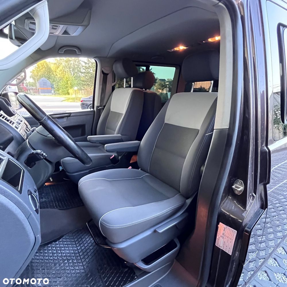Volkswagen Multivan - 18