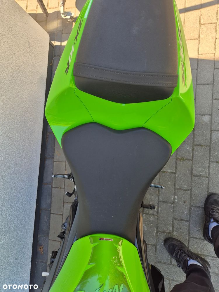 Kawasaki ZX - 19