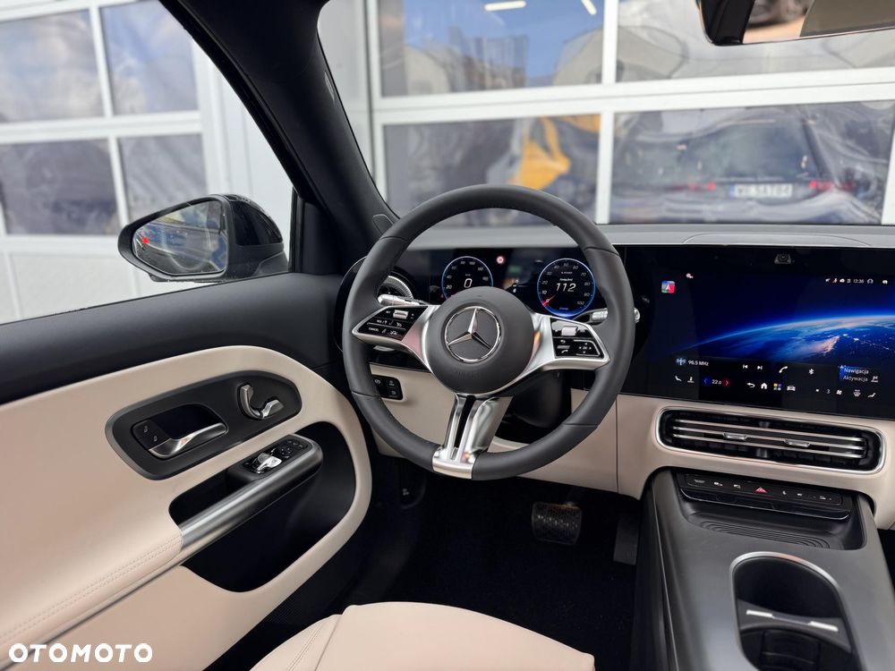 Mercedes-Benz GLB 350 4-Matic EQ 85kWh - 14