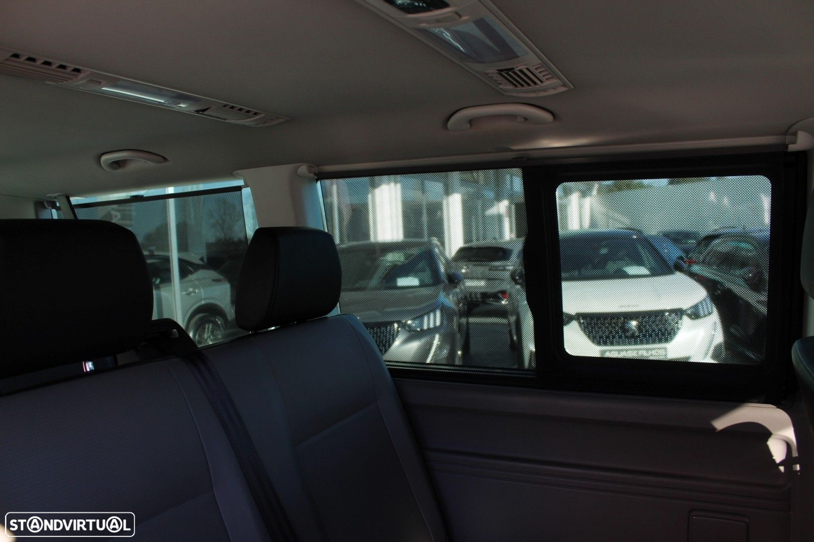 VW Caravelle 2.0 TDI Comfortline DSG - 17