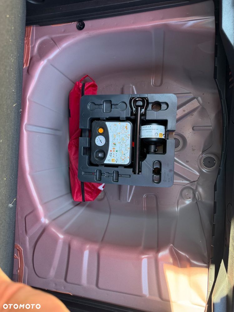 Renault Captur 1.0 TCe Zen - 21