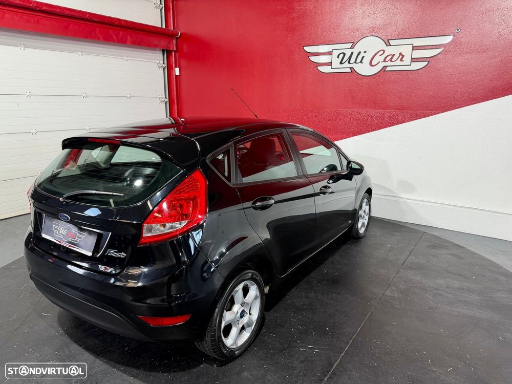 Ford Fiesta 1.25 Titanium - 57