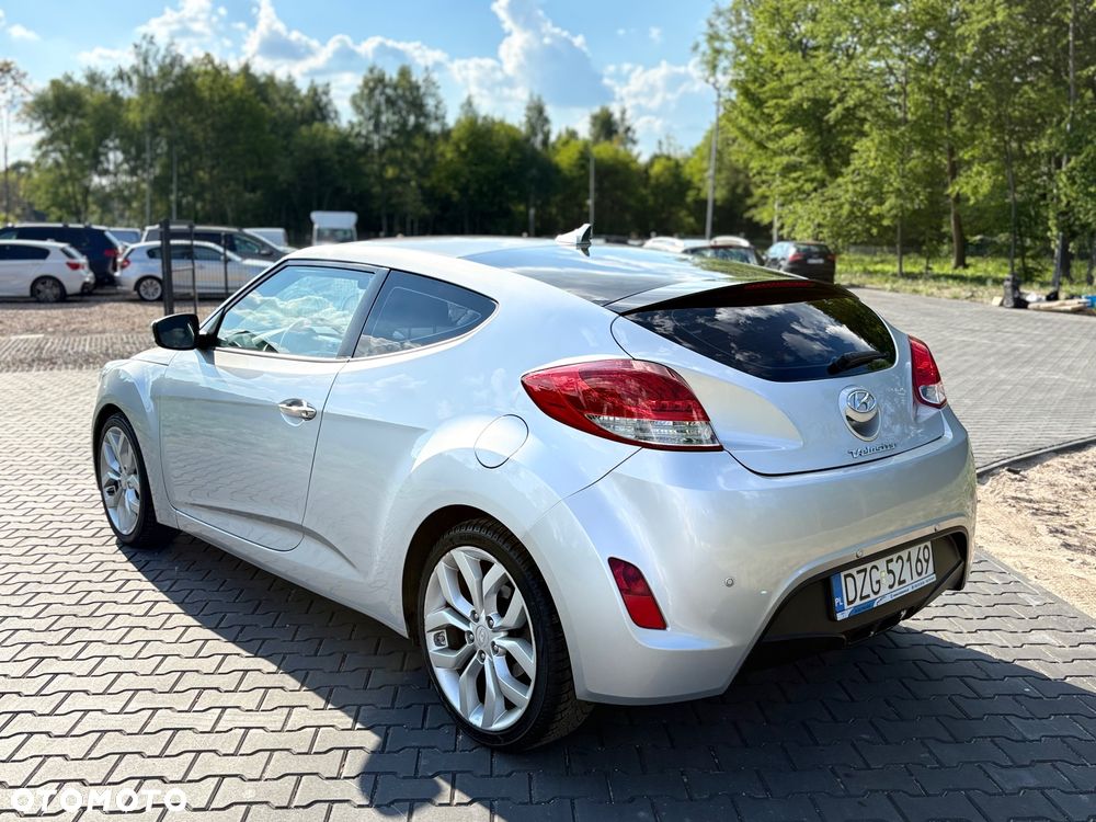 Hyundai Veloster 1.6 GDI Premium - 13