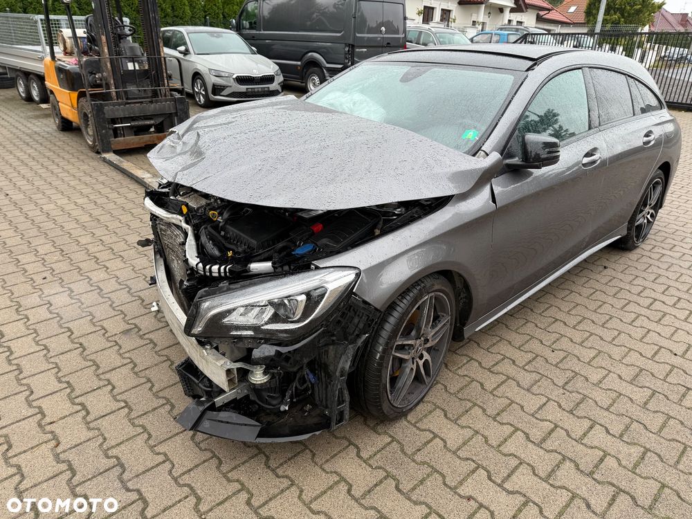 Mercedes-Benz CLA Shooting Brake 200 (CDI) d 7G-DCT AMG Line - 4