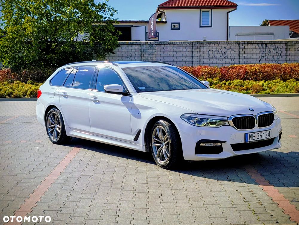 BMW Seria 5 520d M Sport - 2