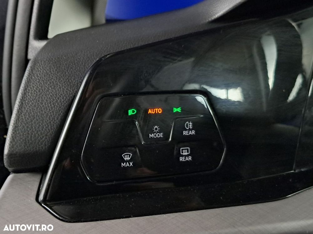 VOLKSWAGEN Golf 2021 — imagine 18