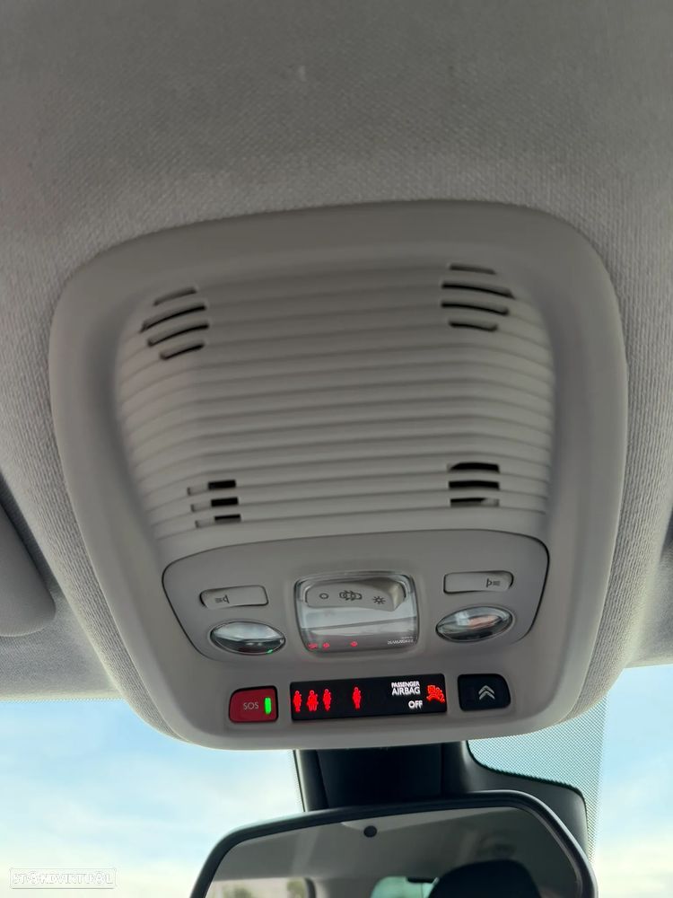 Citroën C3 Aircross 1.2 PureTech Shine - 19