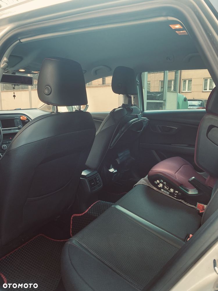 Seat Leon 2014 photo 4
