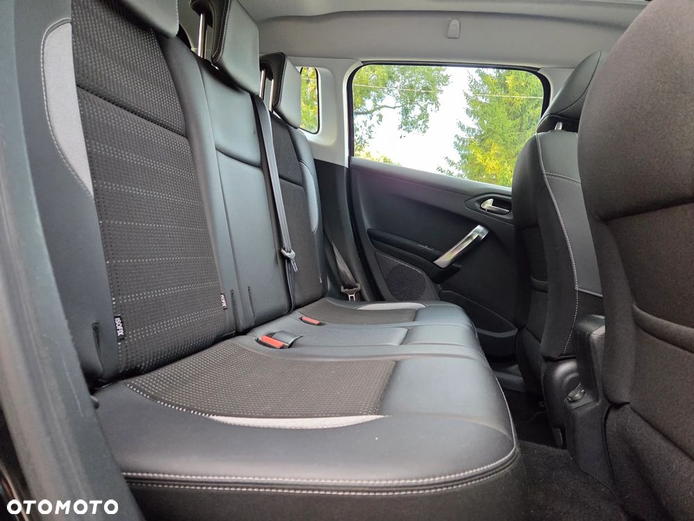 Peugeot 2008 PureTech 110 Stop&Start GT-Line Edition - 10