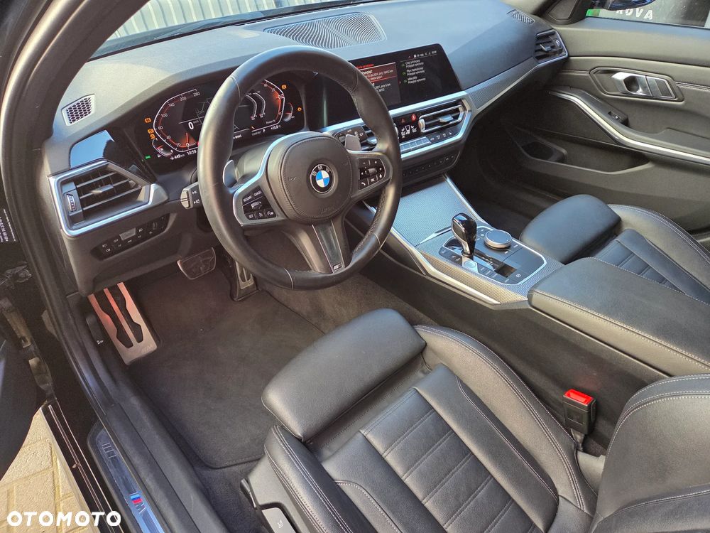 BMW Seria 3 320i Edition M Sport Shadow - 9