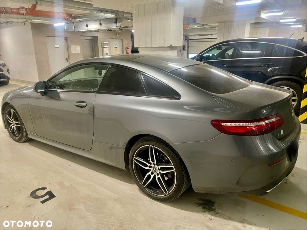 Mercedes-Benz Klasa E - 7