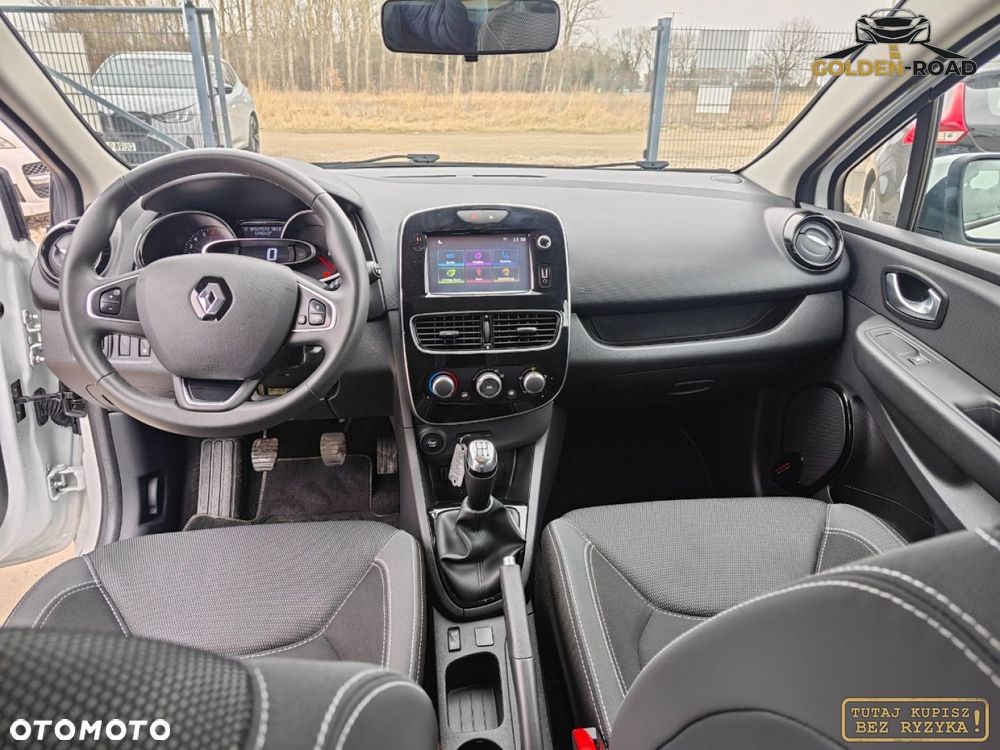 Renault Clio - 12
