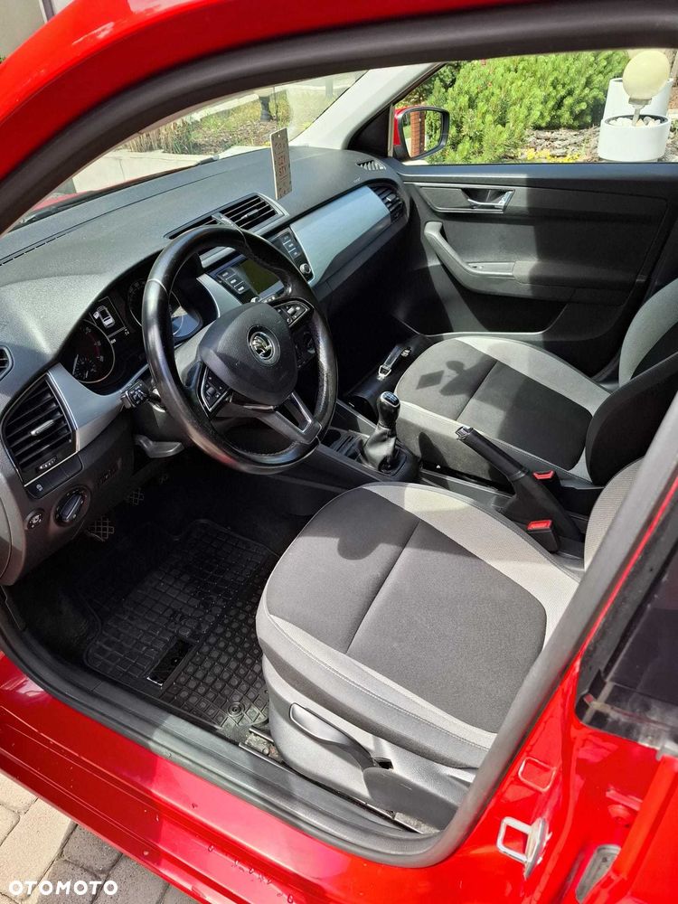 Skoda Fabia - 6