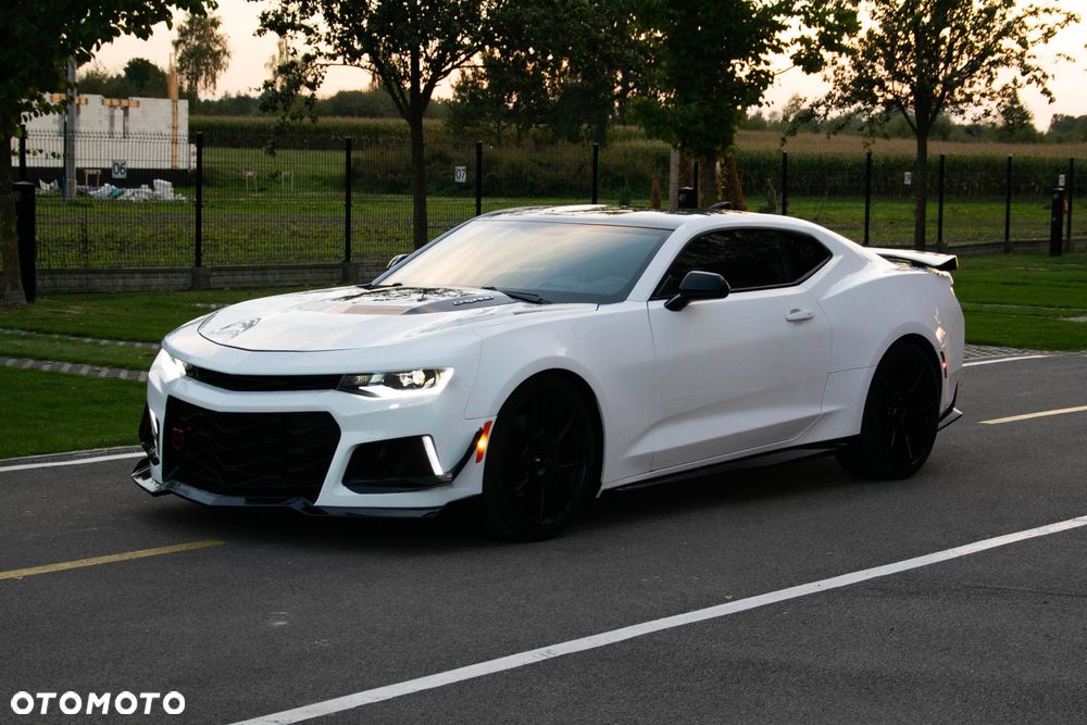 Chevrolet Camaro - 1