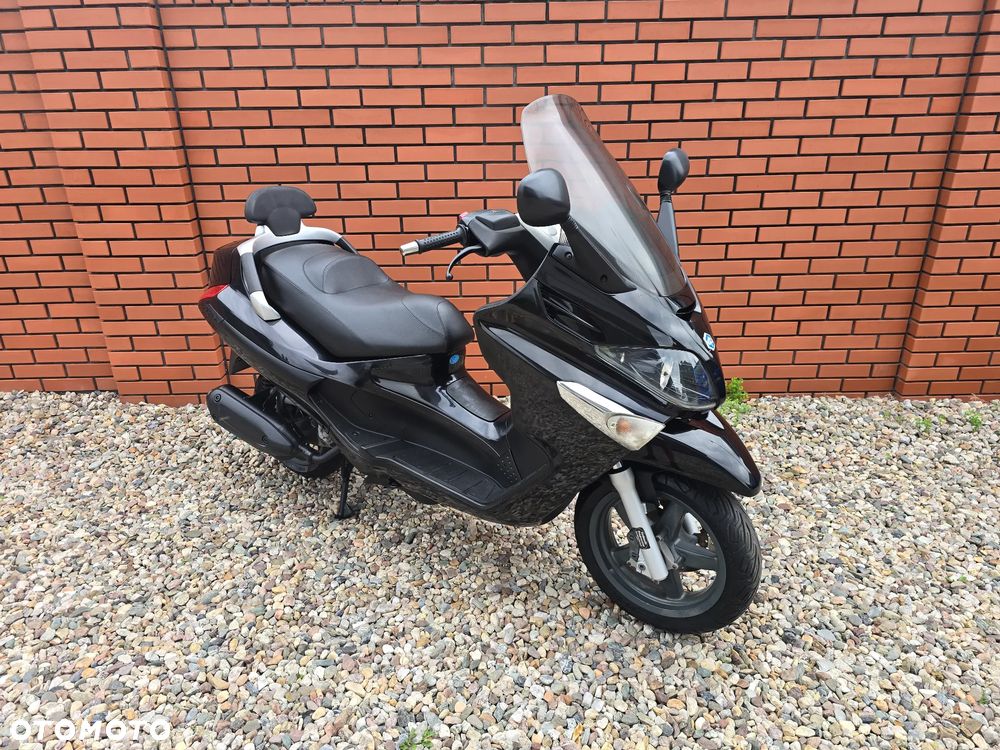 Piaggio Xevo - 1