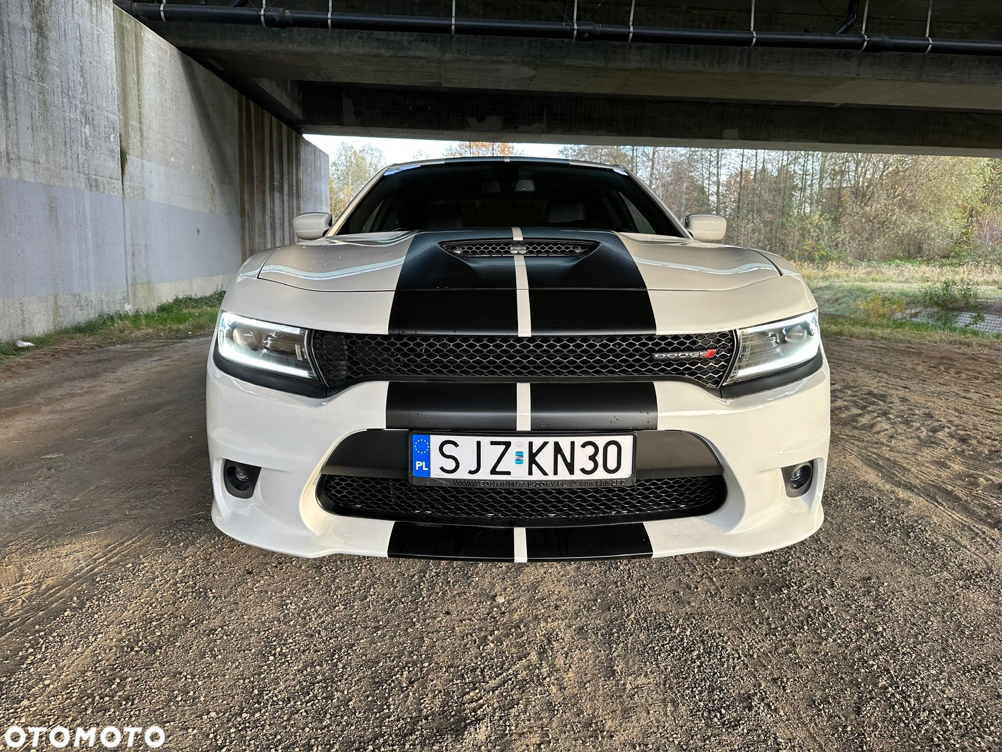 Dodge Charger 5.7 R/T - 2