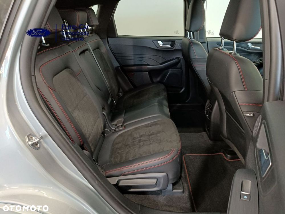 Ford Kuga 2.5 Duratec PHEV ST-LINE X - 34