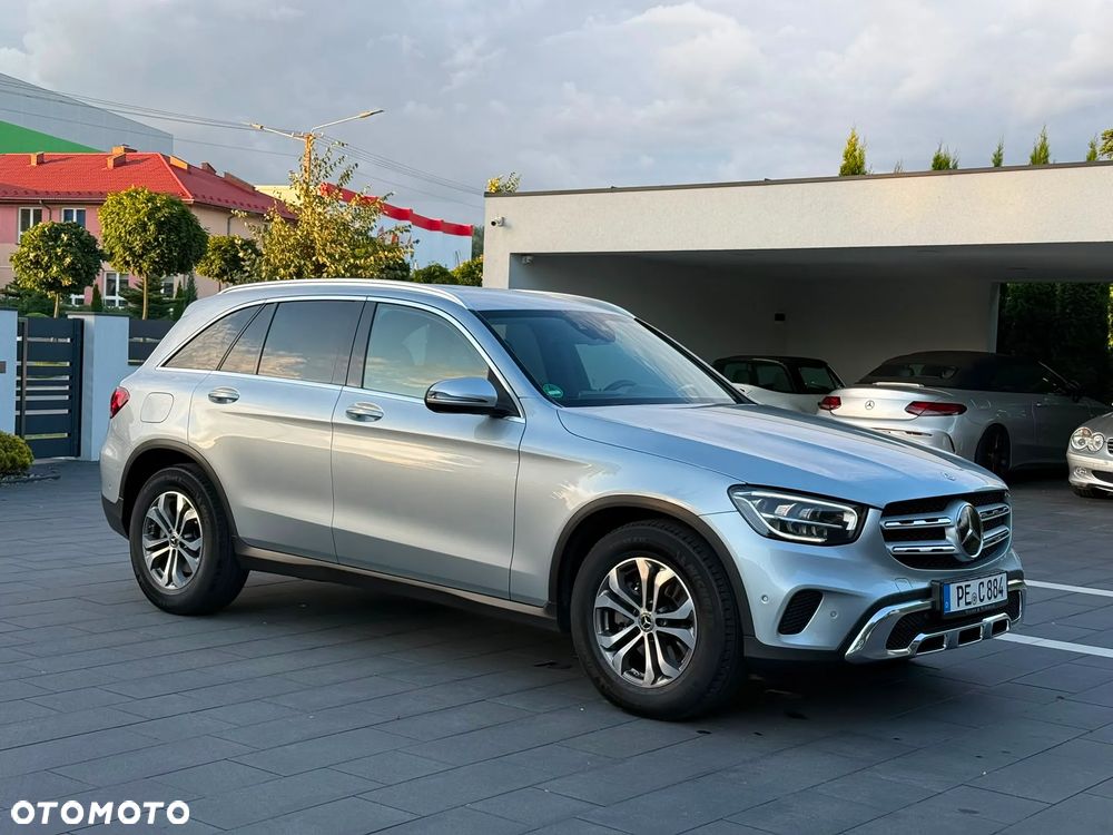 Mercedes-Benz GLC 200 d 4Matic 9G-TRONIC - 3