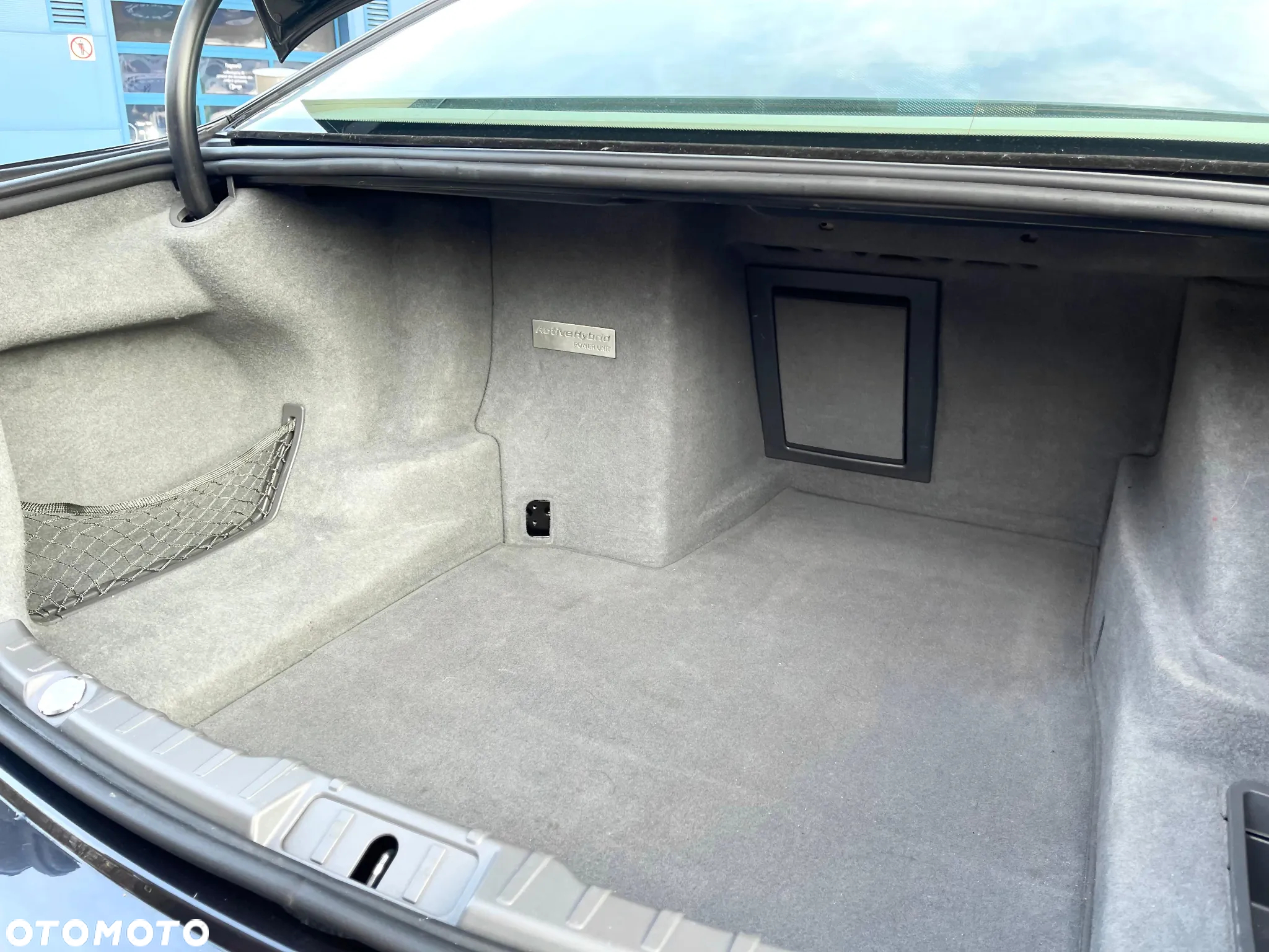 BMW Seria 7 750Li - 27