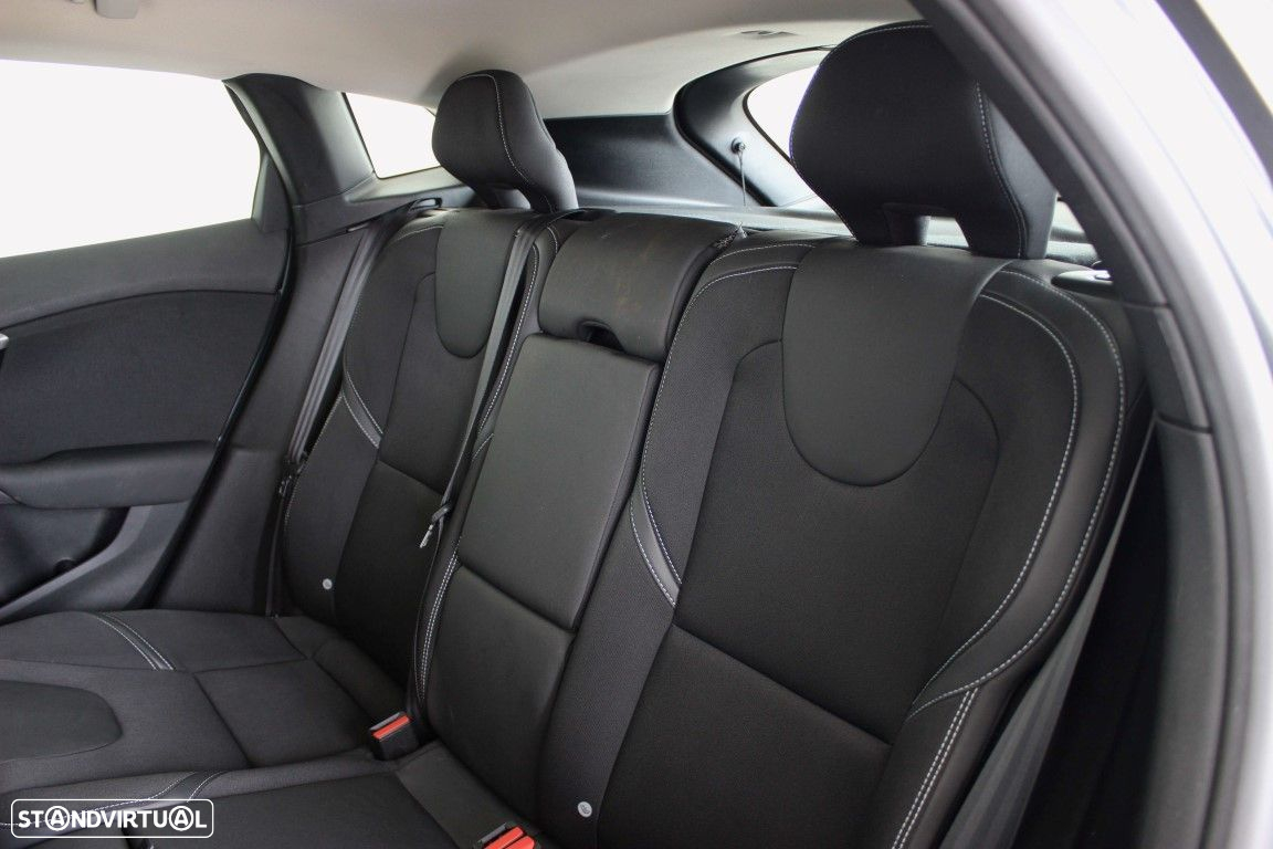 Volvo V40 - 14
