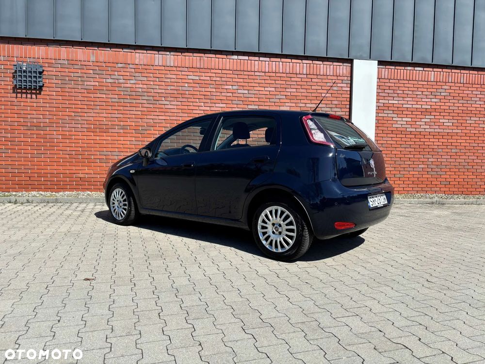 Fiat Punto 2012 - 11