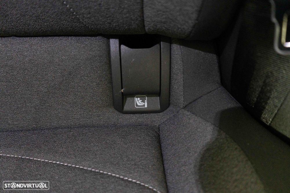 Volkswagen ID.3 58 kWh Pro — fotografia 11