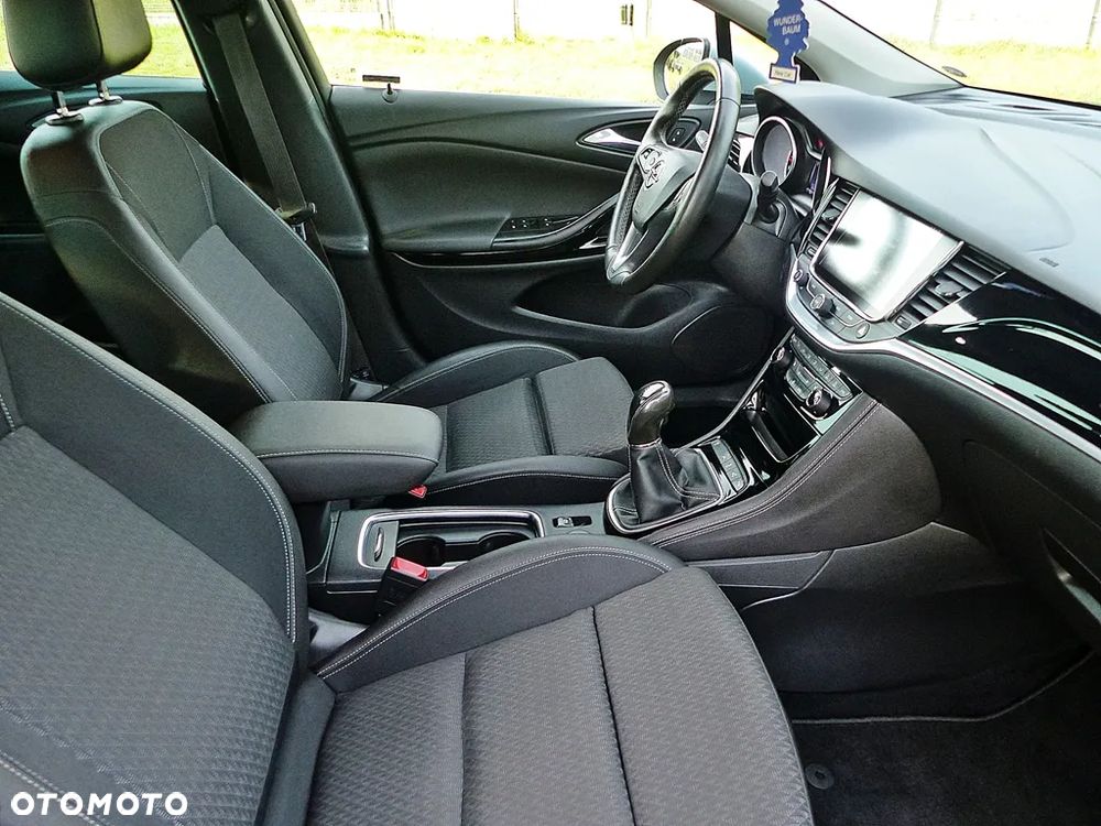 Opel Astra 1.6 Turbo Start/Stop Innovation - 25