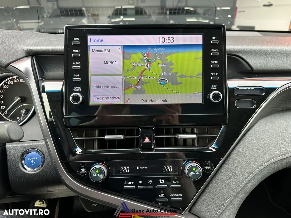 Toyota Camry Executive - 25