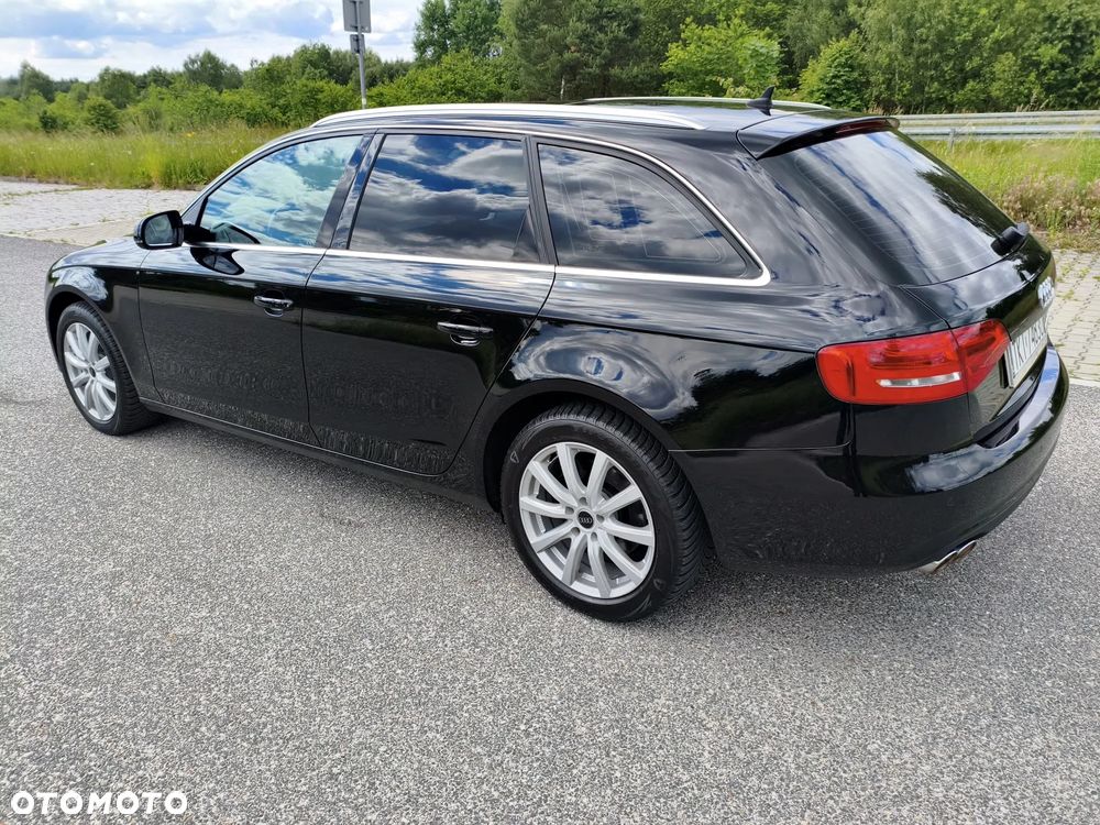 Audi A4 Avant - 9