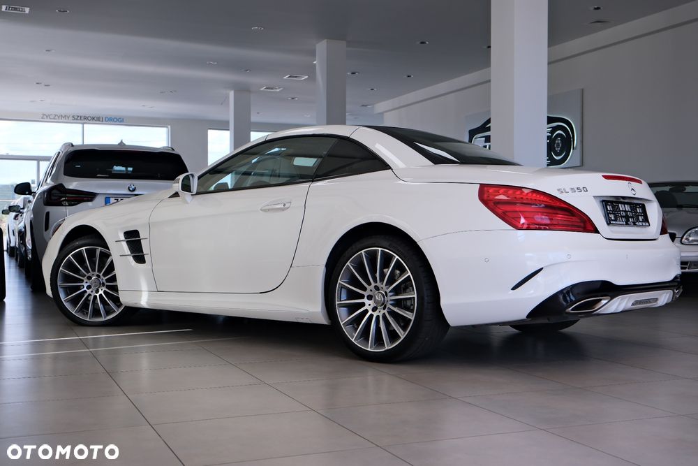 Mercedes-Benz SL - 14