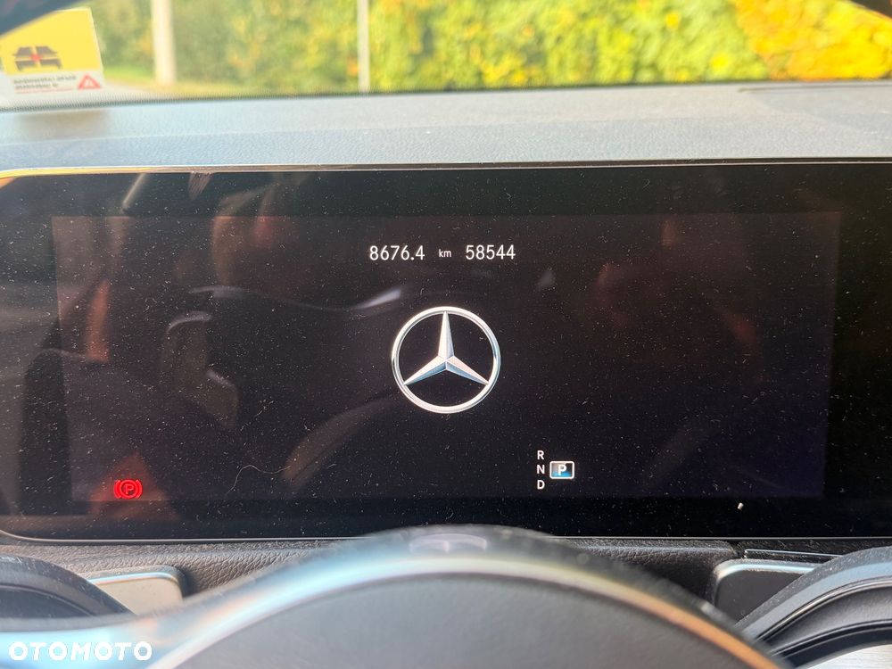 Mercedes-Benz GLB - 8