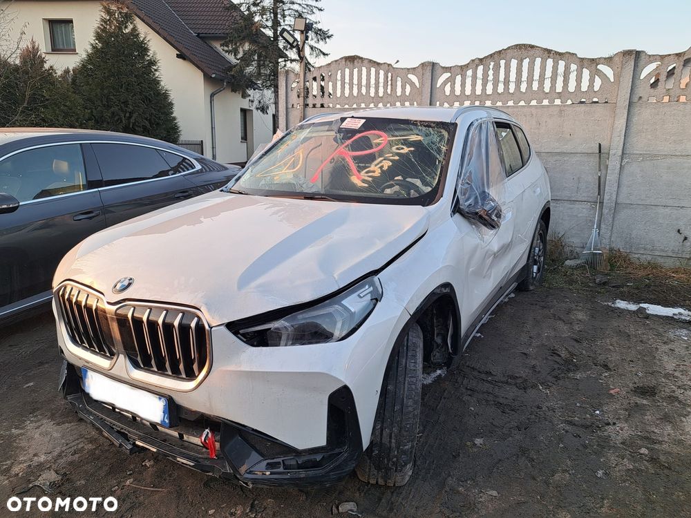 BMW X1 - 1