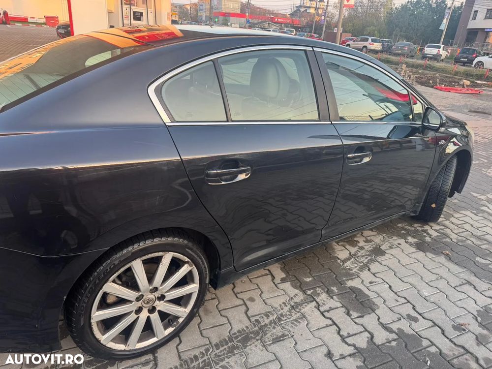 Toyota Avensis 2.2 D-CAT Luxury - 12