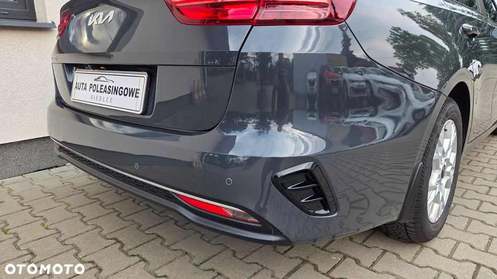 Kia Ceed 1.5 T-GDI M - 9
