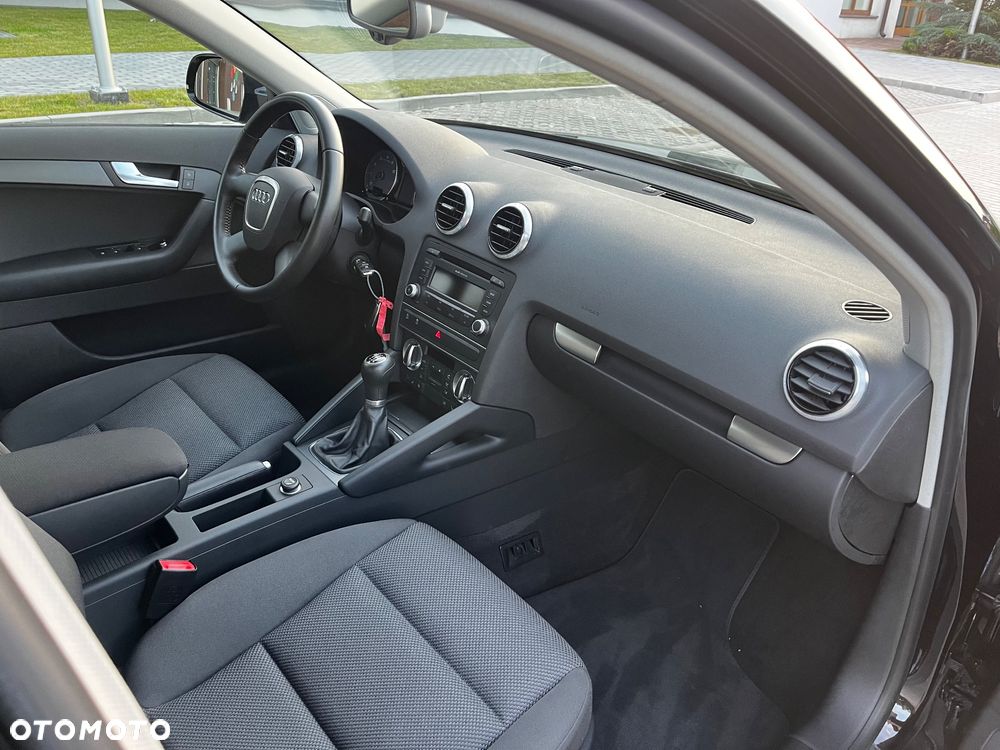 Audi A3 Sportback 1.2 TFSI Ambiente - 18