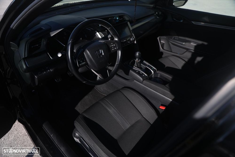 Honda Civic 1.6 i-DTEC Executive Navi - 12