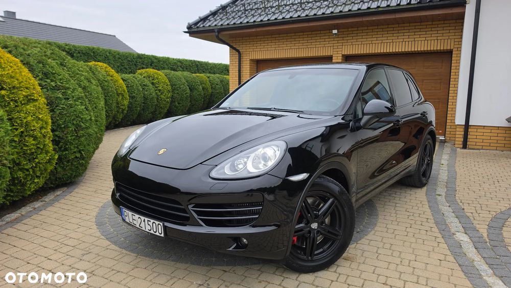 Porsche Cayenne Turbo - 11